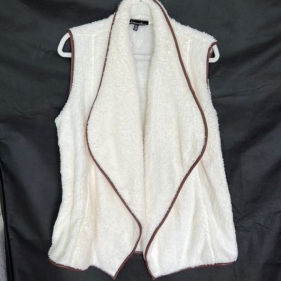 Alison Andrews | Fuzzy White Sleeveless Cardigan Lagenlook Nordic XL - Picture 1 of 8
